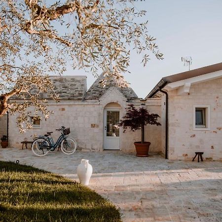Il Trullo Delle Due Lune Noci Bagian luar foto