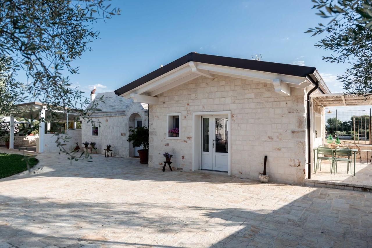Il Trullo Delle Due Lune Noci Bagian luar foto