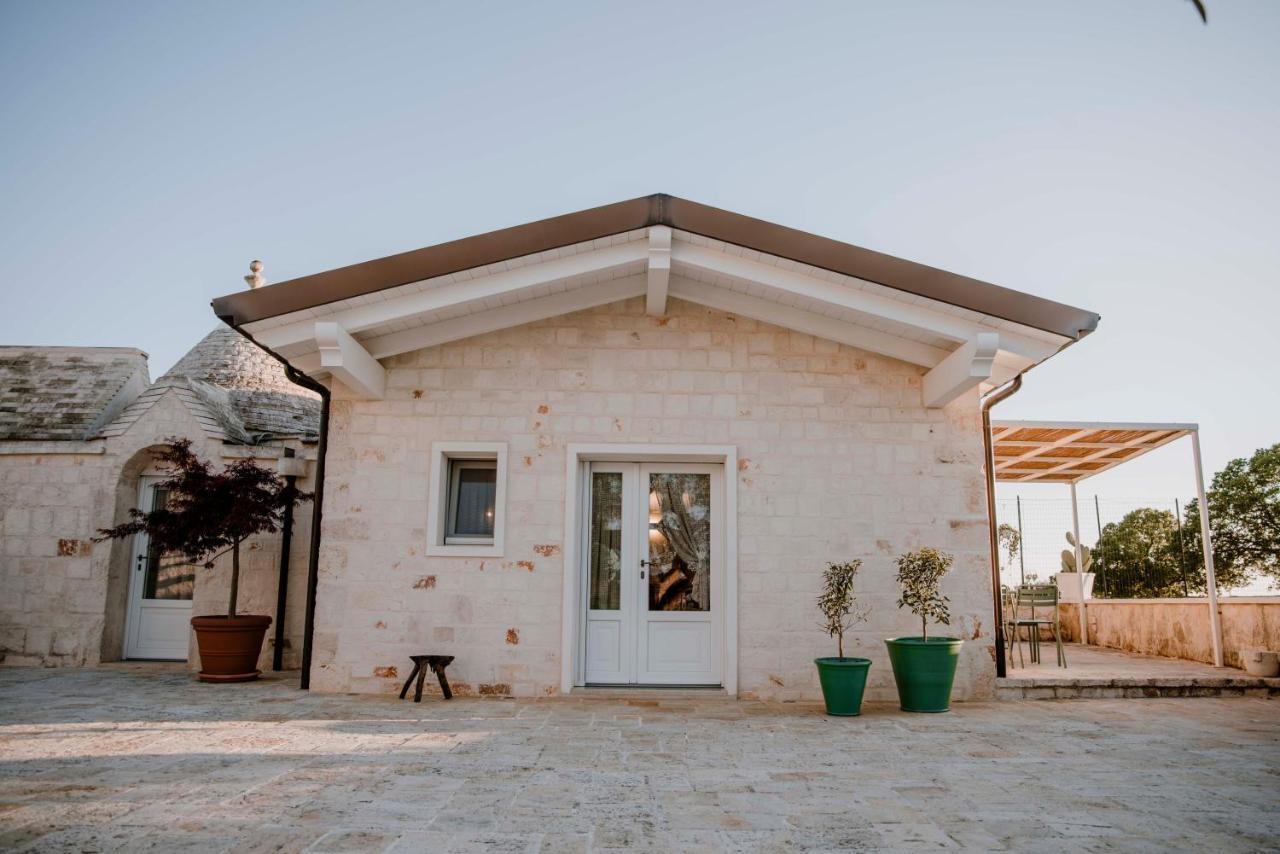 Il Trullo Delle Due Lune Noci Bagian luar foto